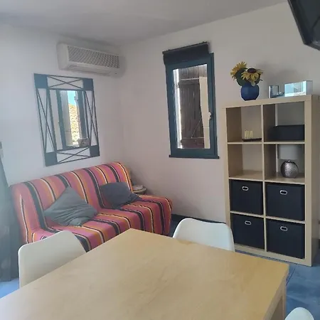 Dans Résidence Les Coraux *